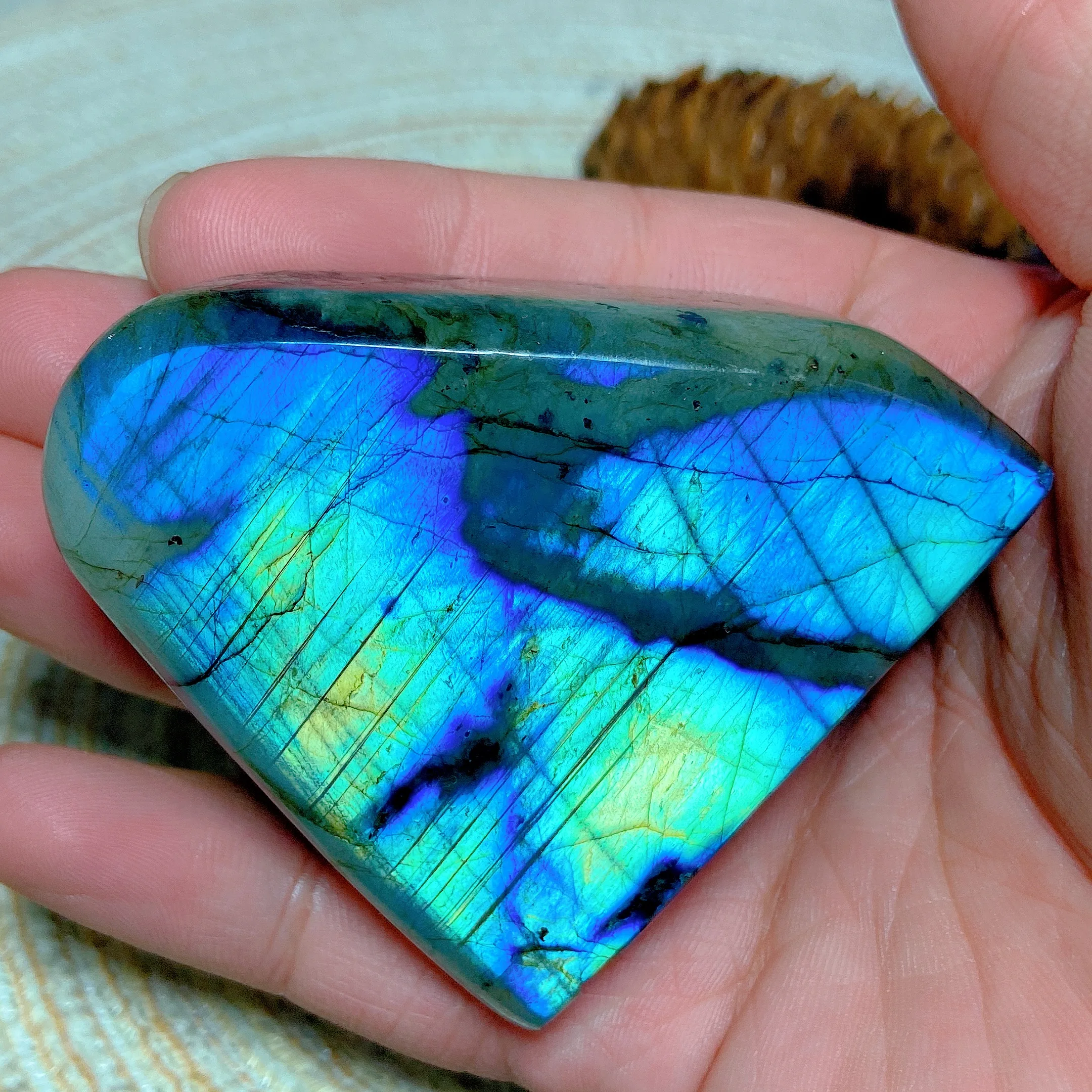 Healing High Quality Natural Crystals Blue Flashy Labradorite Free Form Ore Mineral Home Decorations Gemstones Room Decor Gifts