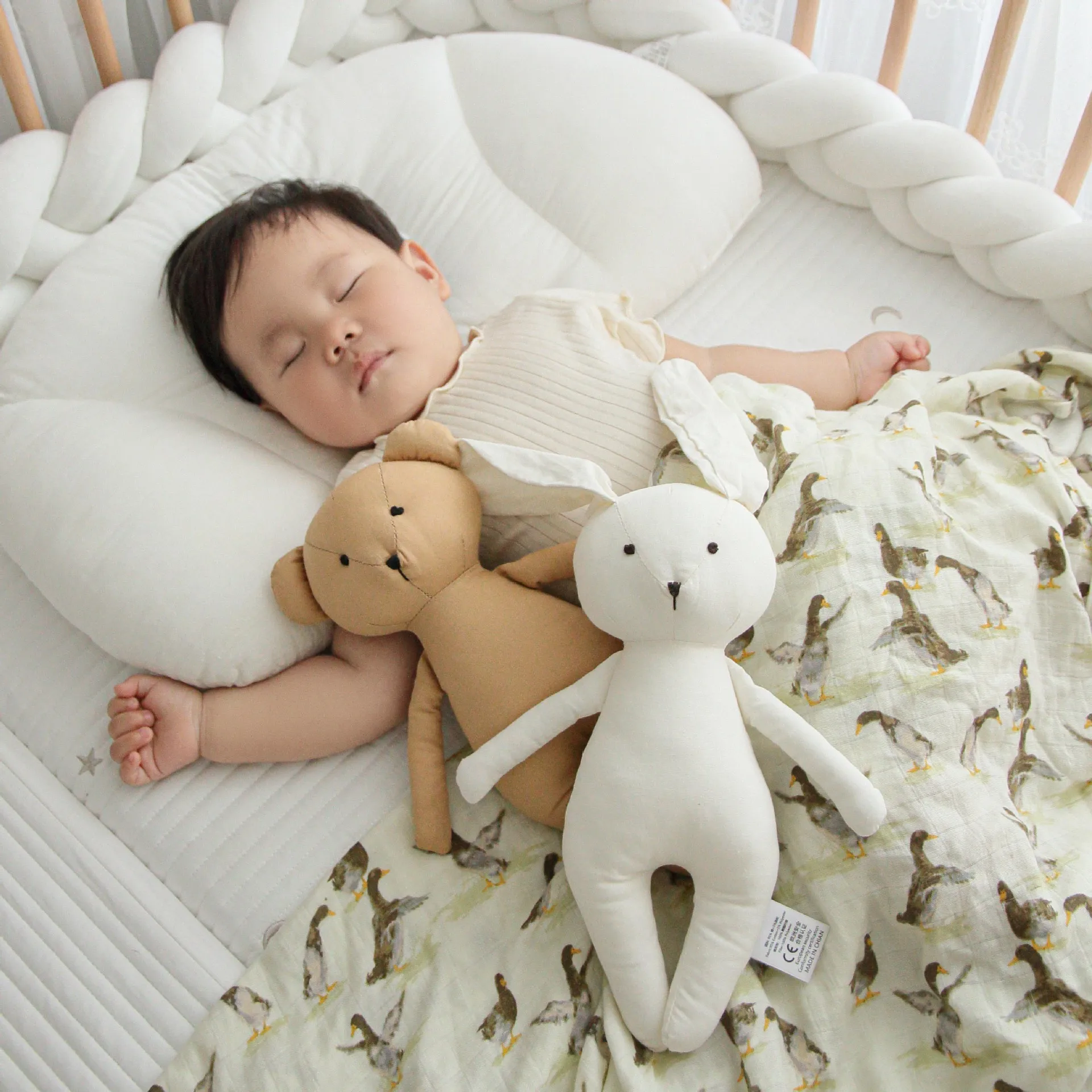 Nordic schattige cartoon pop kleine beer kleine konijn stoffen pop