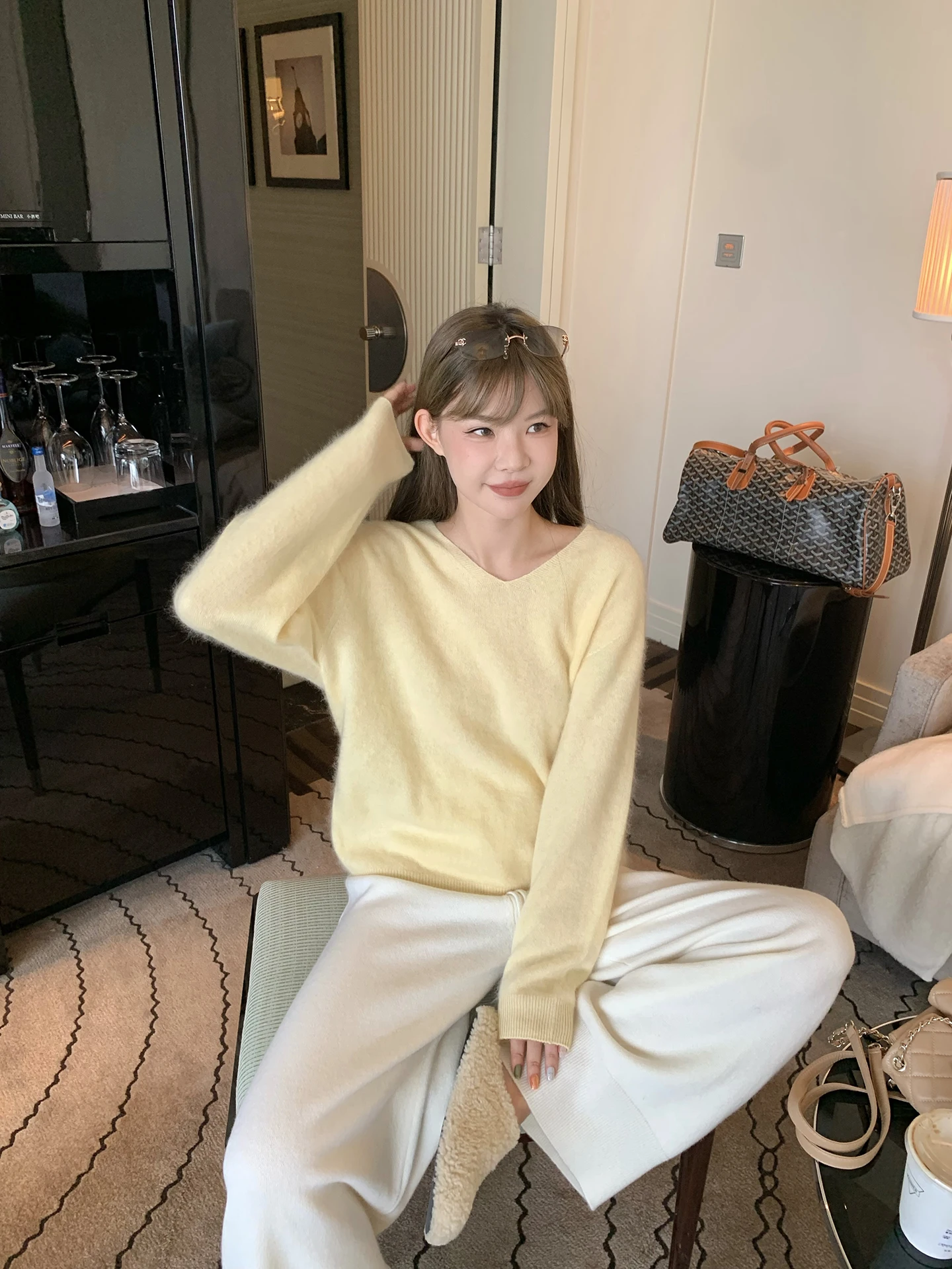 

Sl One-Piece Wool Camere Knitted Sweater V-Ne Inner Wear Thin Fiber 5 Colors Women's Warmth-Building Spring Autumn ...