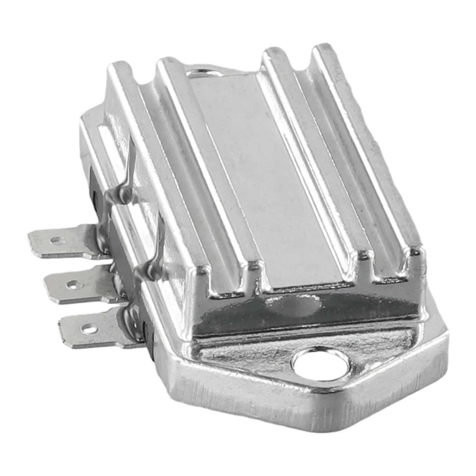 

Voltage Regulator Rectifier for HP CH20 & CH22 Engines Replacement for OEM 4140309 4140310S 15 Amp Alternator Fit