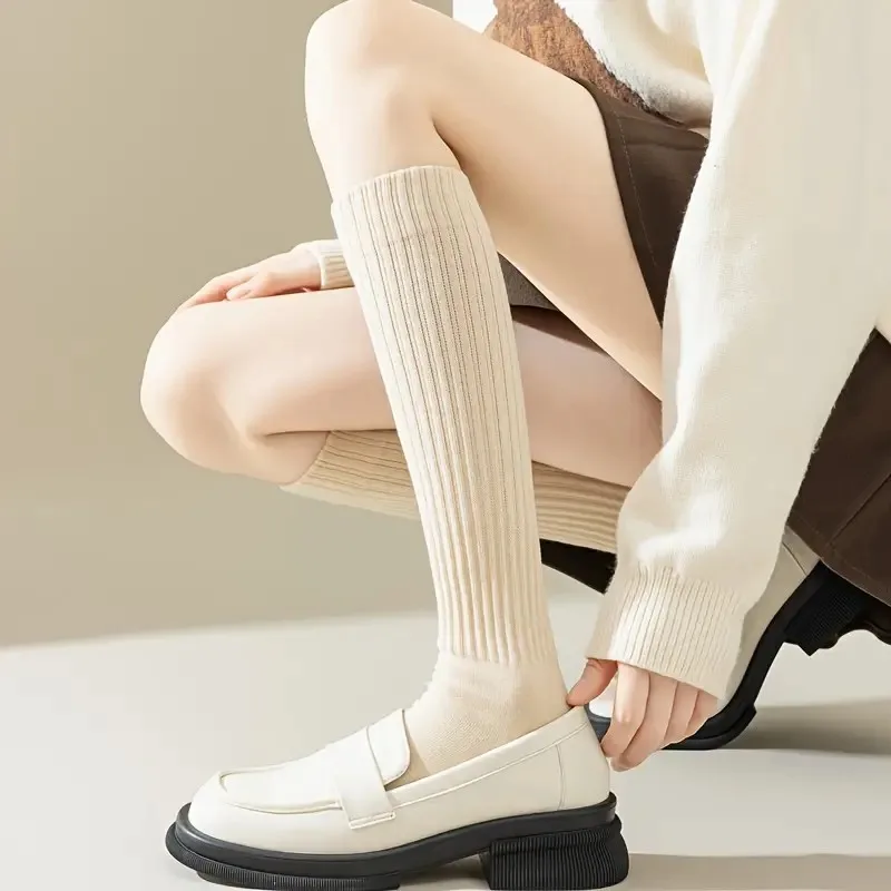 1/5 Pairs Herbst Winter Frauen Einfarbig Waden Socken Modische College Stil Warme Bequeme Slim Fit Bein Typ Casual socken – Detail 12