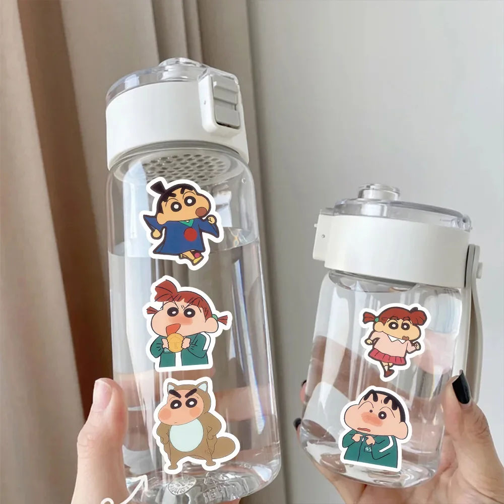 100Pcs/set New Cartoon Anime Crayon Shin-chan Kawaii Figure Waterproof Graffiti trunk laptop cup Skateboard DIY Sticker Gifts