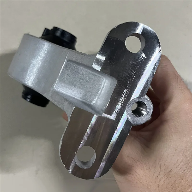 

AV36-Front Center Motor Mount 41022AJ000 For Subaru Legacy Outback 2.5L H4 2010-2012 Engine Cushion Rubber Bracket