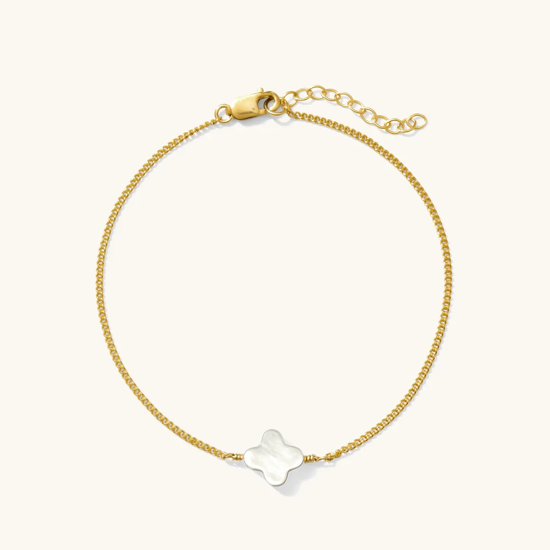 14K Gold Filled Pearl Clover Bracelet Handmade Gold Filled Beads Bracelet Waterproof Tarnish Resistant Jewelry Gift for Women