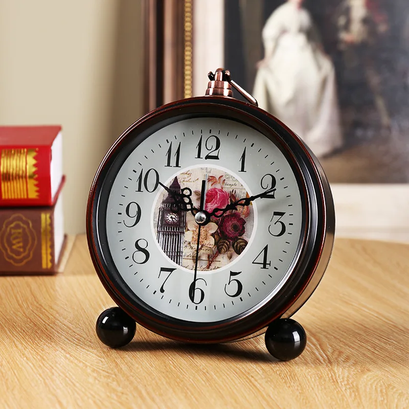 Retro Style Desktop Ornaments Silent Home Study Decoration Of Living Room Coffee Tabletop Pastoral Art Restaurant Bedroom Clock