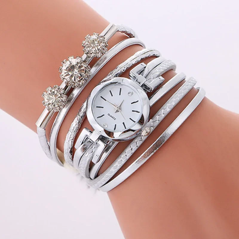 Moda De Luxo Mulheres Assista Diamante Círculo Pulseira De Couro Pulseira Relógios Casuais Elegante Senhoras Longa Corda Enrolamento Relógio De Pulso