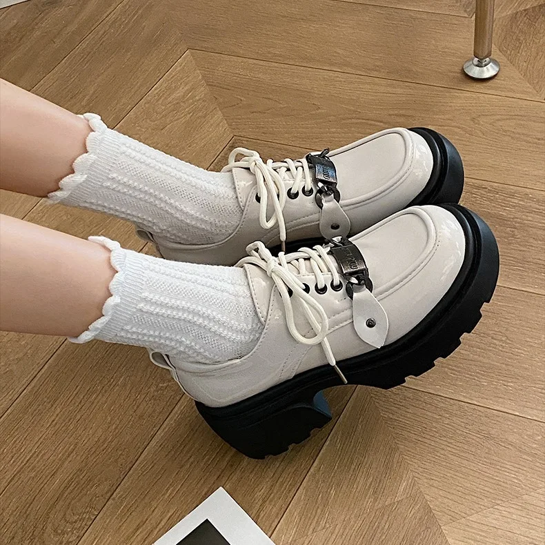 

Fashion Shoes Women Black Flats Autumn Oxfords All-Match Round Toe Loafers with Fur British Style Clogs Platform Casual Female