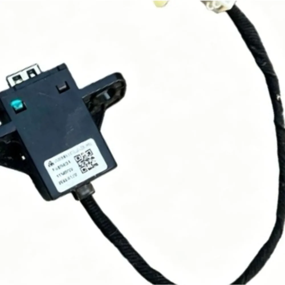 

Genuine for Roewe I5 Central Channel Armrest Box USB Rear Charging Port Module Replacement Parts Brand New