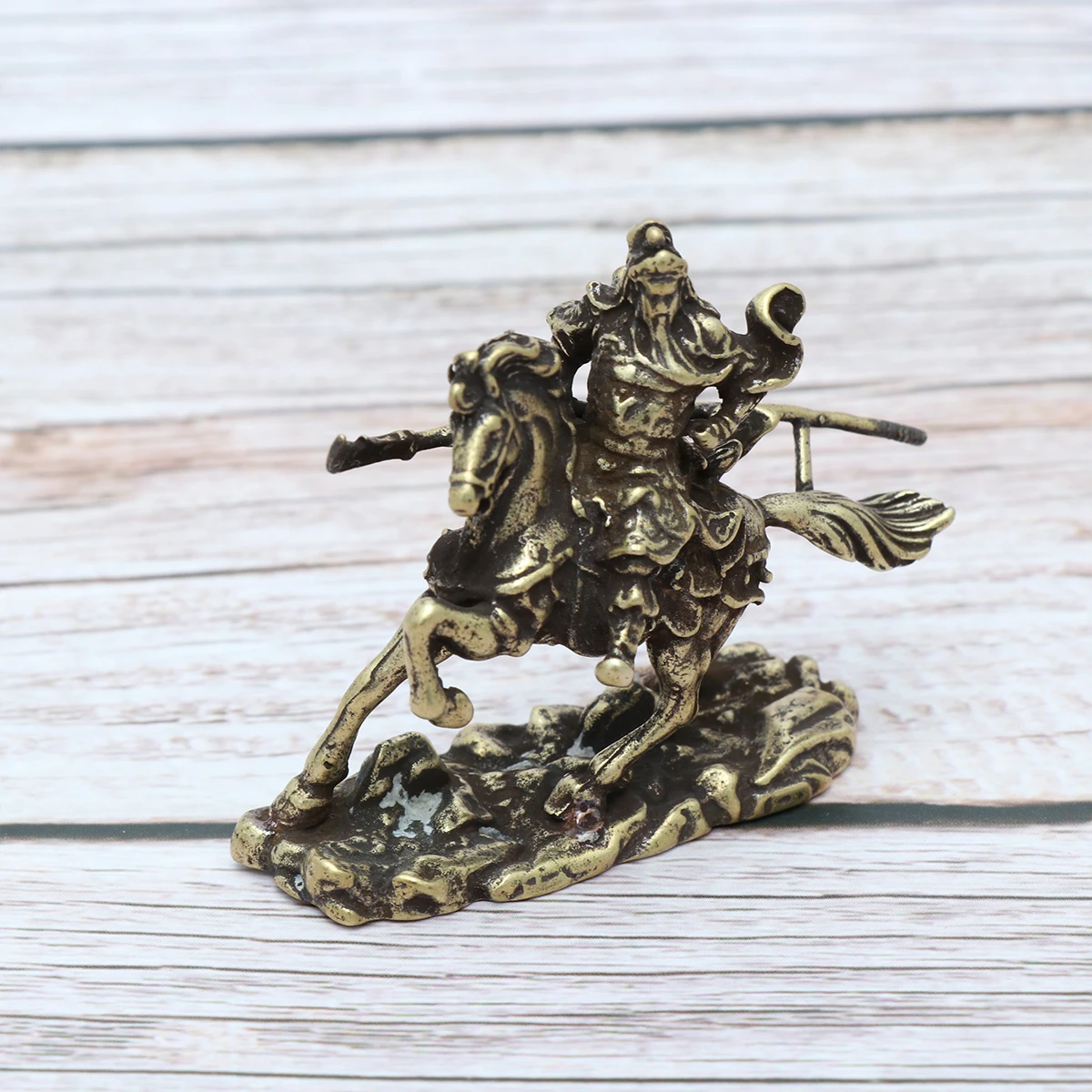 

Vintage Guan Ornaments Brass Craft Decoration Dining Table Office Statues for Home Decorations