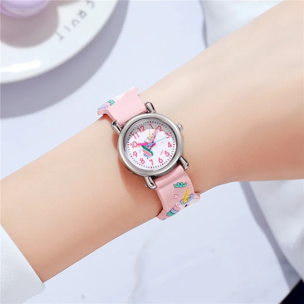 Cute Unicorn Pattern Children's Cartoon Watch Silicone Children's Watch Boys and Girls Cute Cartoon Quartz Watch