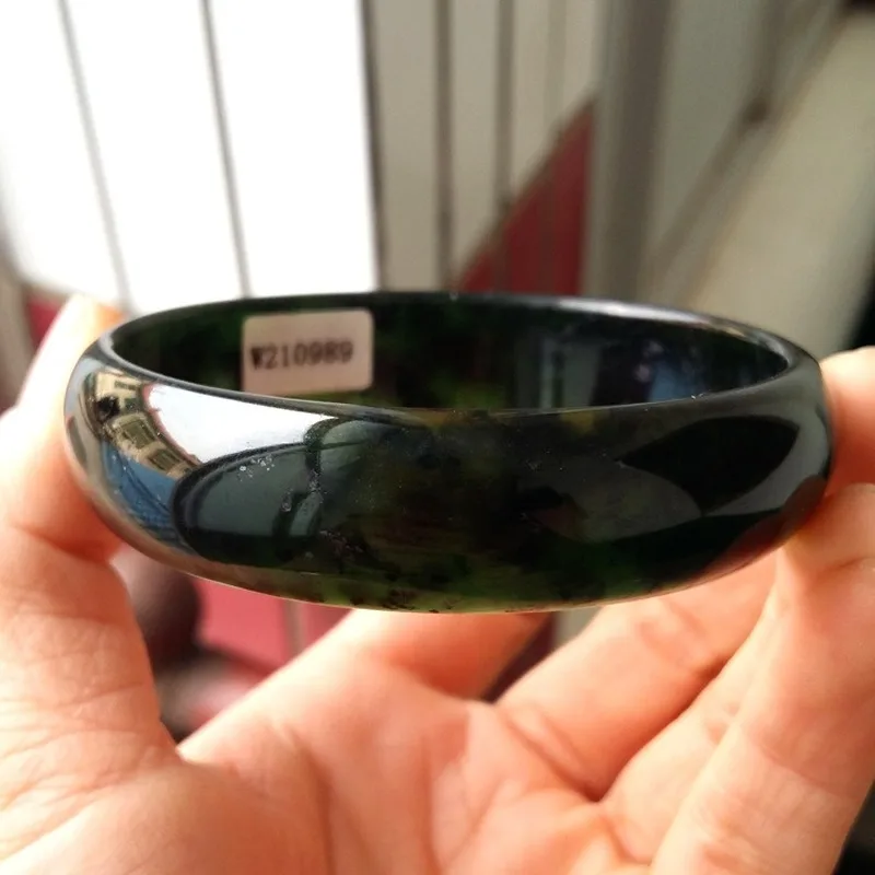 Chinese Natural Black Jade Hand-carved Jade Bracelet Fashion Jewelry Men and Women Style Olive Green Hotan Jade Bracelet