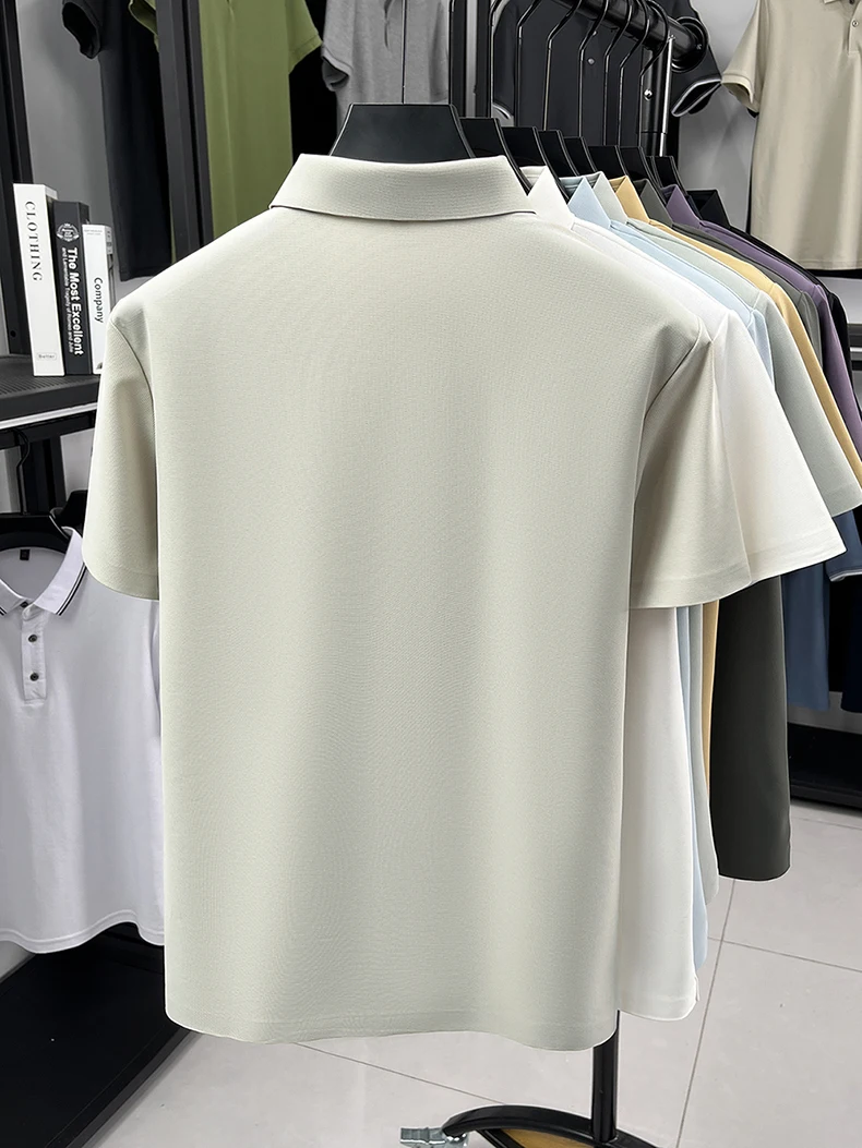 Hochwertiges Eisseide-Kurzarm-Poloshirt für Herren, klassisches einfarbiges, atmungsaktives Business-Casual-T-Shirt, neues Luxus-Oberteil für den Sommer. – Detail 8