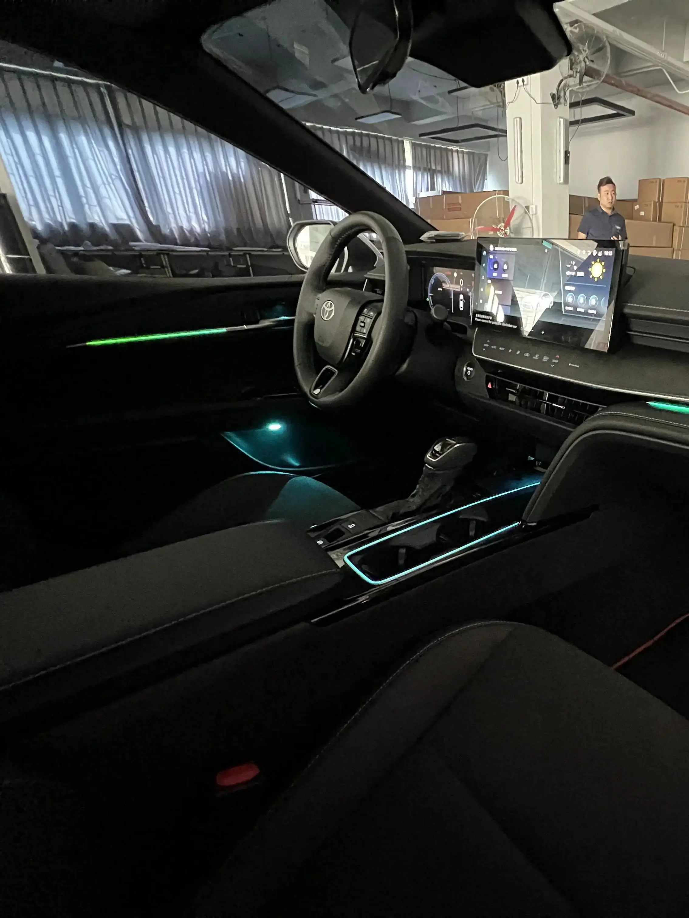 64 colors Set of 4pcs For Toyota Camry Interior atmosphere light automotive decorative light door panel light for CAMRY 2025 - view 6