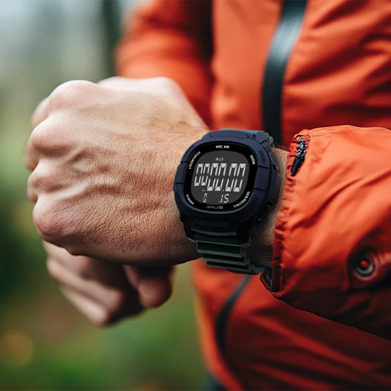 ใหม่แฟชั่นผู้ชายกีฬานาฬิกาหรูหรากันน้ํากลางแจ้ง Chronograph Luminous นาฬิกาข้อมือ Electronics นาฬิกาดิจิตอลสําหรับ Man