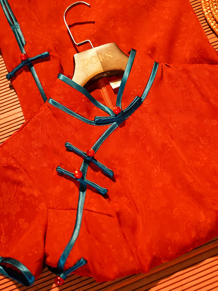 

Красное платье-халат для женщин: новая улучшенная версия для помолвки, церемоний и повседневной носки. Новое китайское платье, абсолютно потрясающе красивое.