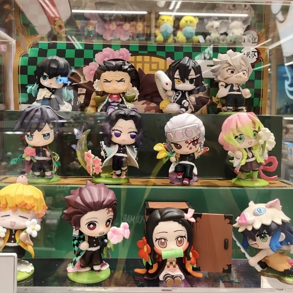 Demon Slayer Tanjiro Kamado Nezuko anime cartoon figure scatola cieca creativa statua personalizzata modello ornamento confezione regalo a sorpresa