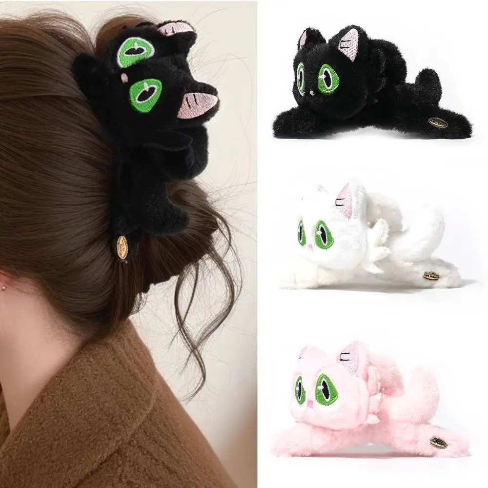 

Elegant Plush Grasping Clip Non-Slip Cat Hair Accessories Strong Hold Shark Clip for Girl