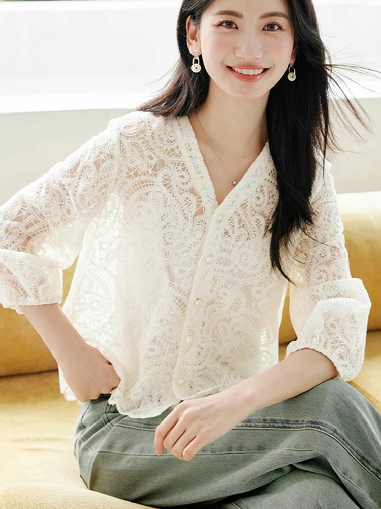

Модная кружевная блузка с вырезами, свободного кроя, с рукавом 3/4, новая, однотонная, с V-образным вырезом, в корейском стиле, прямого кроя