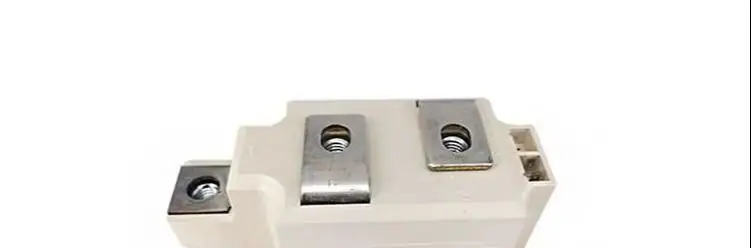 SKKT330 /08E/12E /14E SKKH330 /18E/16E/12E/14E/08E NEW Thyristor Diode Modules