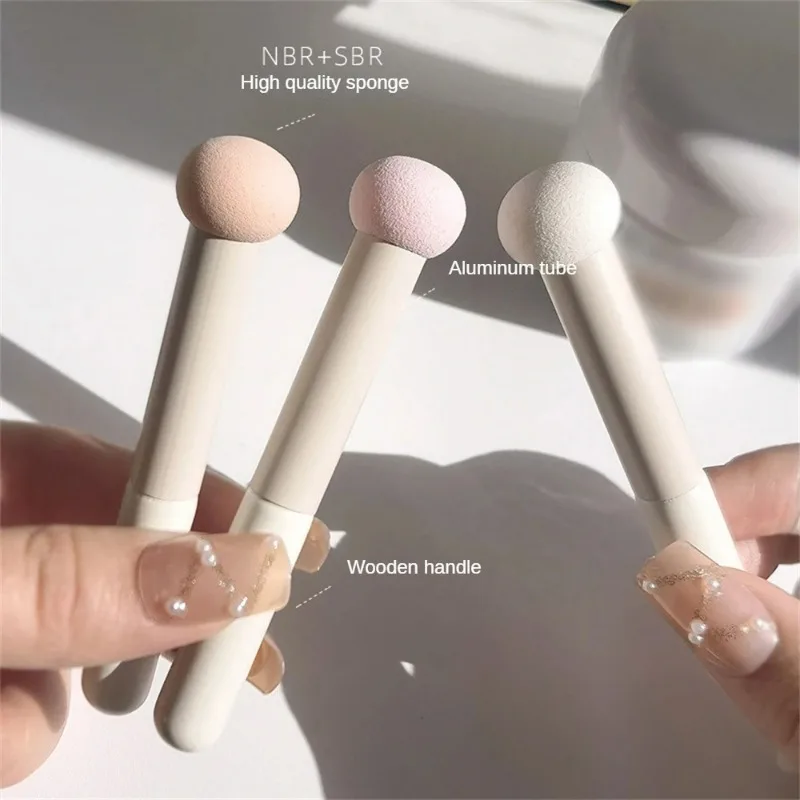 1PC Sponge Concealer Brush Portable Small Steamed Bun Concealer Brush Perfect Makeup Tools Acne Mark Makeup Brush