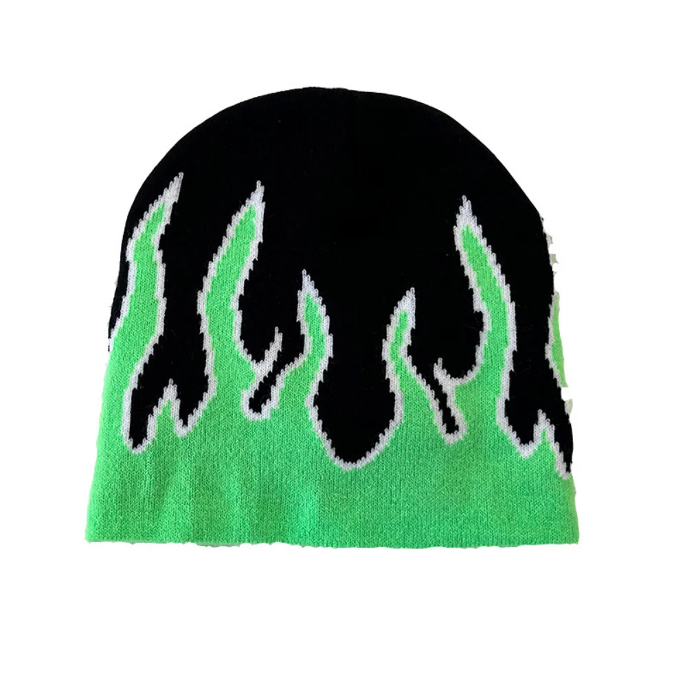 American retro style color-blocked flame jacquard knitted cap is suitable for outdoor use, providing shade and warmth.