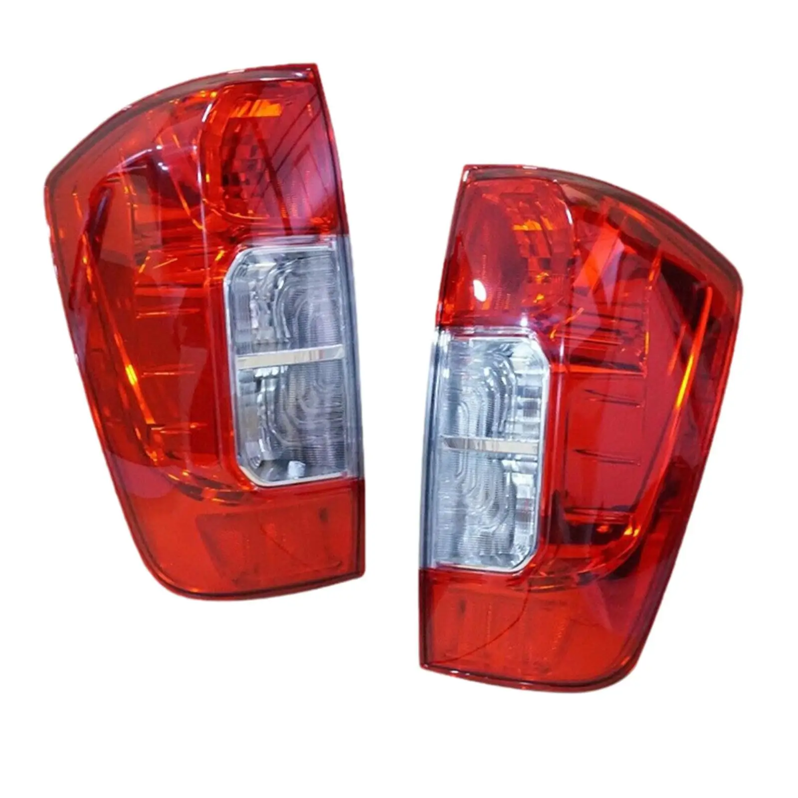 

Задний фонарь в сборе из прочного поликарбоната, прямая замена для Nissan Navara NP300 D23 2015-2019