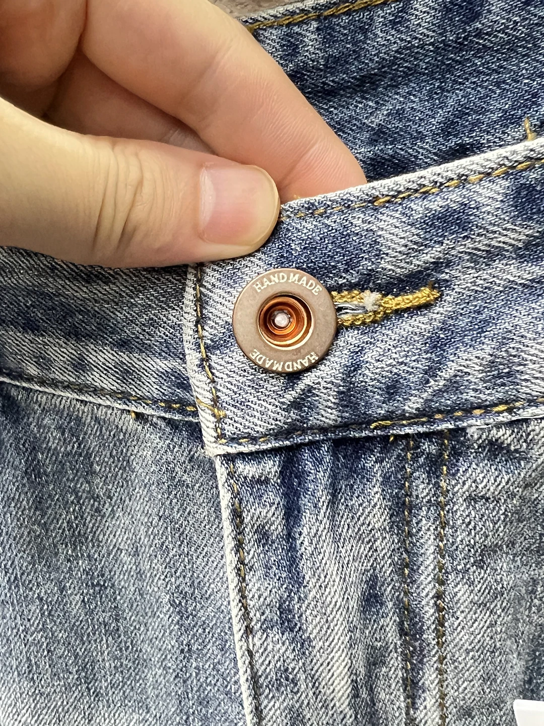 ファイオナブル ストレートレッグ メンズジーンズ ラインウェイドアウト ホワイト コットンポリエステル混紡 快適で通気性のある 秋の新作...