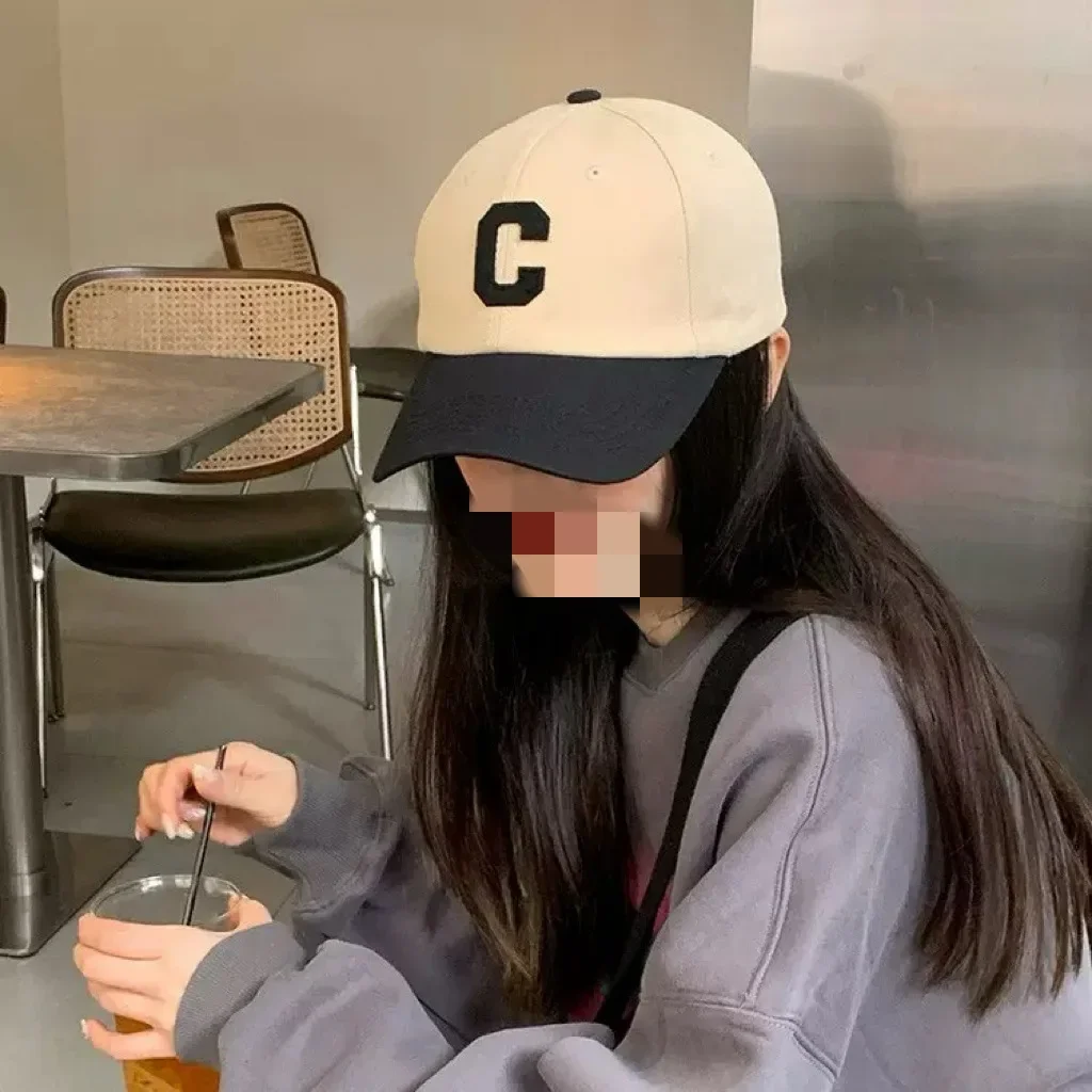 1 Korean blogger with the same versatile ins splicing C letter baseball cap female face small hard top cap male