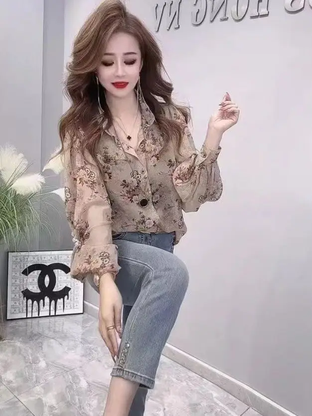 

Elegant Floral Chiffon Blouse Women Spring Summer New Style Belly Covering Half Collar Shirt Flower Yarn Top