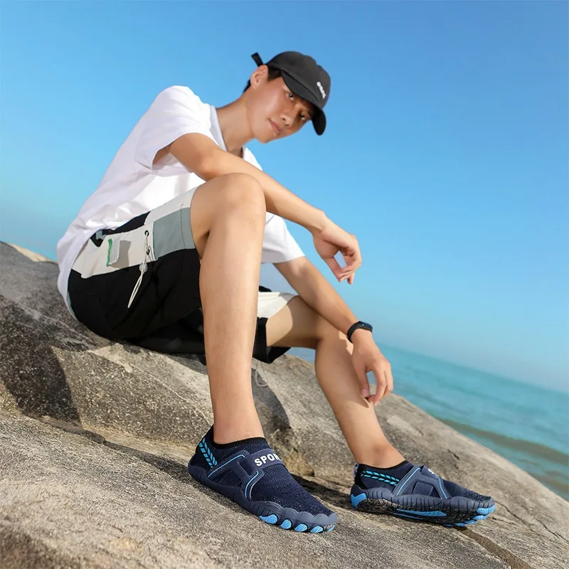 Chaussures de plage en plein air respirantes, coordonnantes, à séchage rapide, chaussures de pataugeoire pour hommes et femmes, chaussures de yoga, chaussures de lutte pour la rivière, degré d'usure