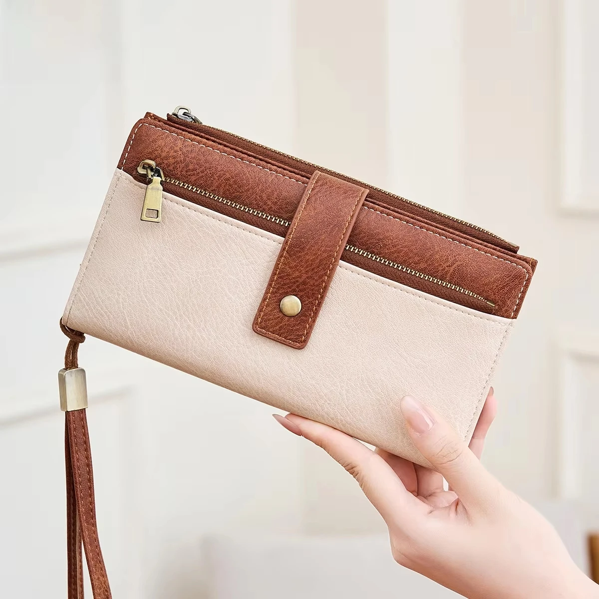 Long RFID Anti-Magnetic Wallet for Women Multi-Card Slot Vintage Soft PU Leather Tee-Coin Holder Handbag