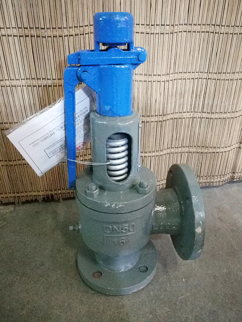 Anhui Laian County Xinxing valve A48Y-16C flange A42Y/A47H/A41H-16C cast steel safety valve