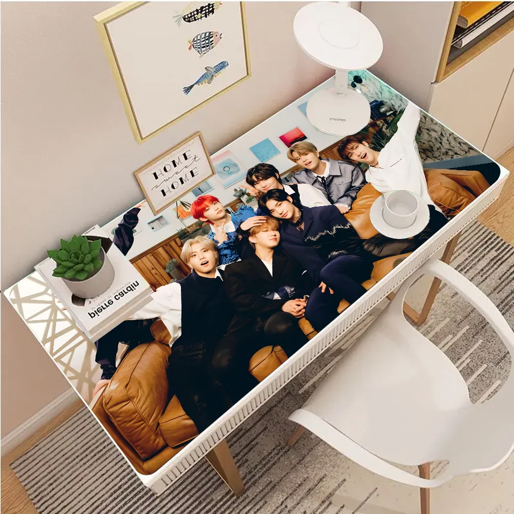 Imagem -04 - Kpop S-stray Grande Gaming Mouse Pad Kpop K-kids Mousepad Lockedge Teclado de Computador Table Desk Mat