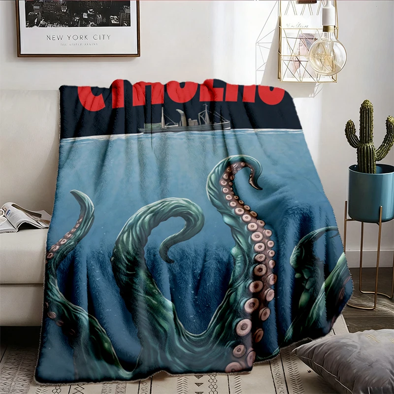 Cthulhu Flannel Blanket, Cosmic Horror Flannel Blanket, Tentacle Kraken Graphic Flannel Blanket