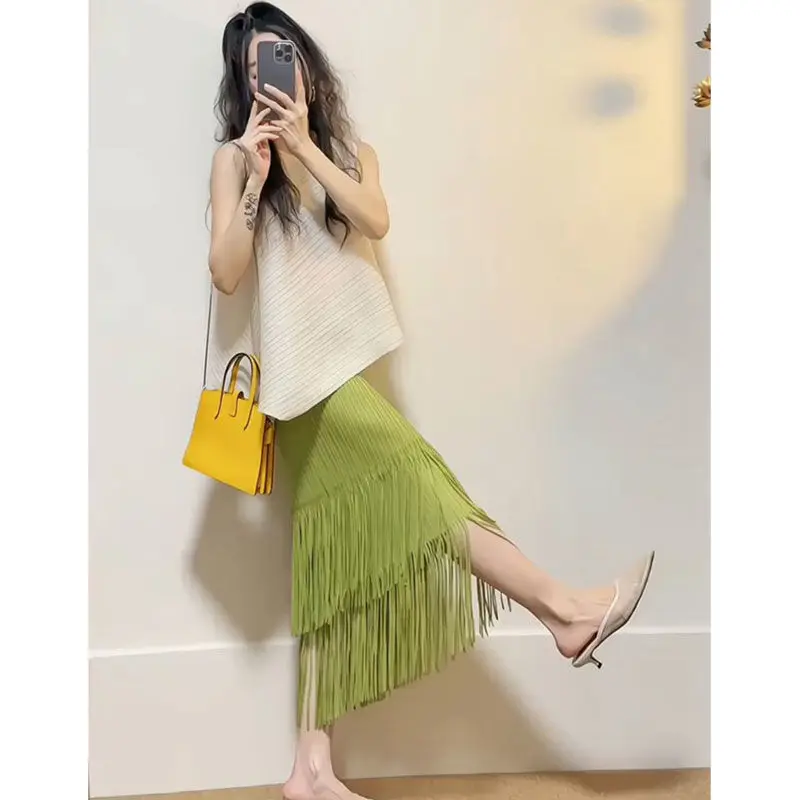

High end Mint Green Fringe Skirt Set Women Clothing Summer New Fashion Sleeveless Top Tank Top Half Skirt Commuter Two Piece Set