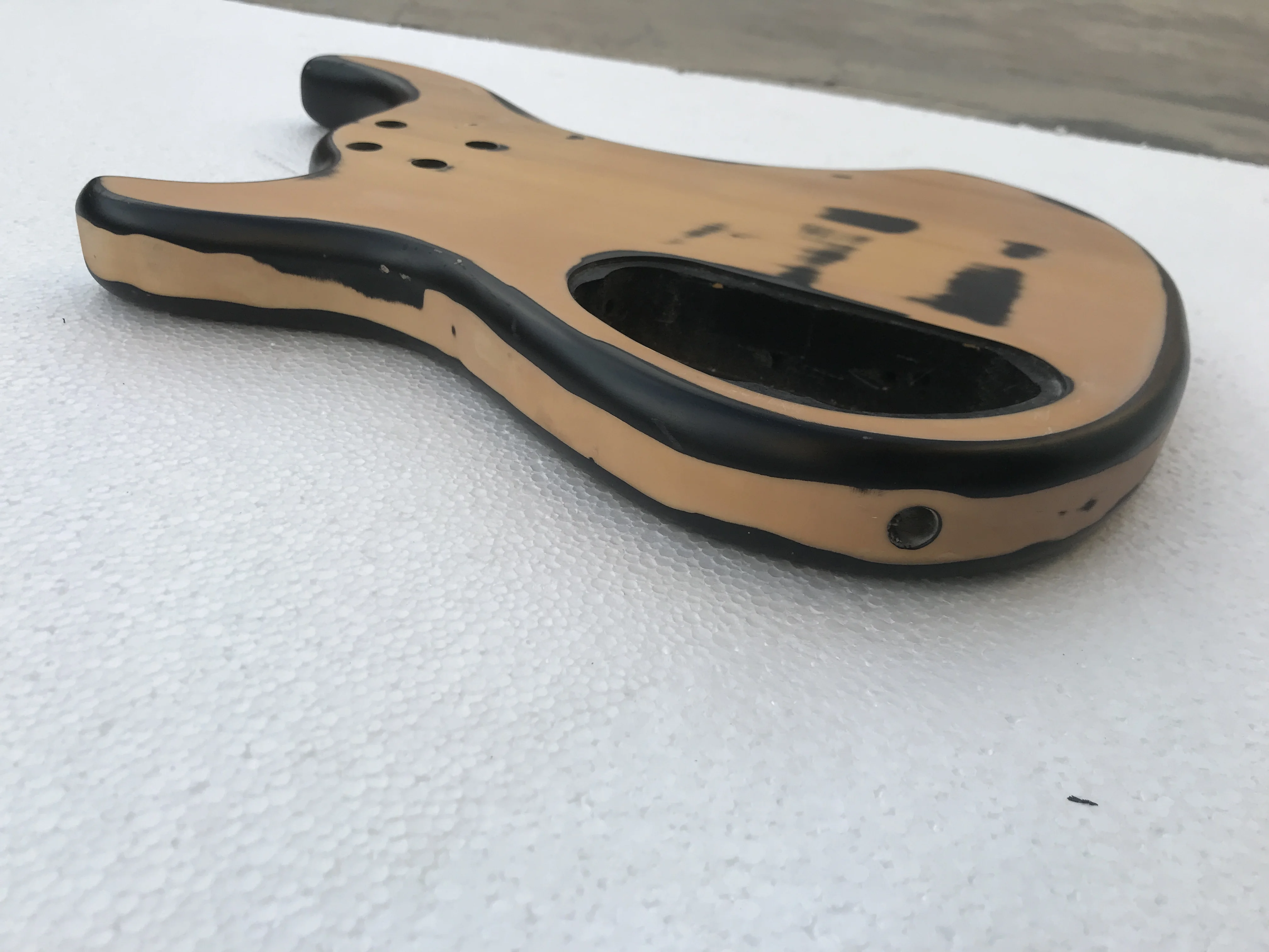 DIY Custom 4 Strings Electric Bass Guitar Body Part Guitarra in Stock Discount Free Shipping 1373B