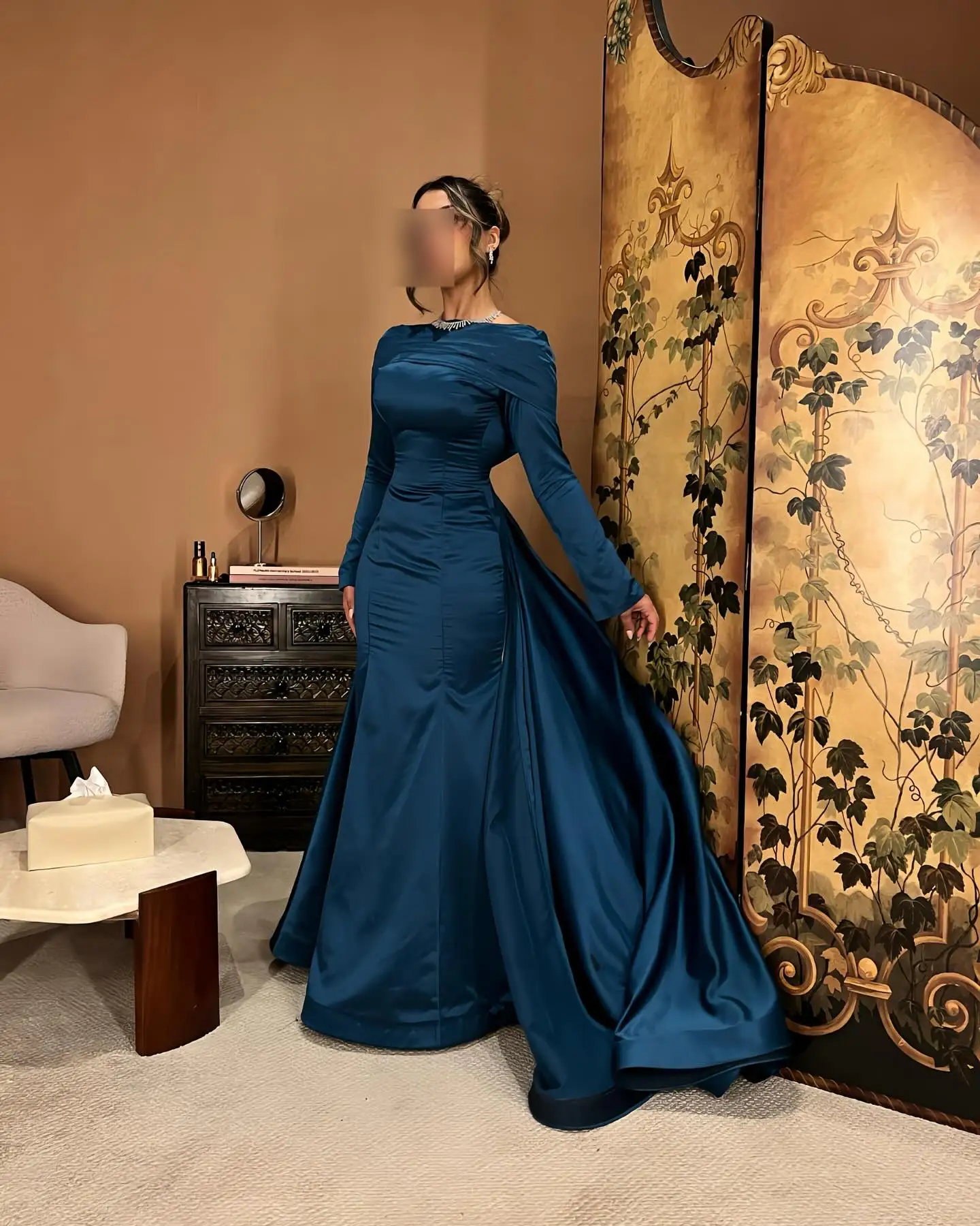 

Adeli Customized Mermaid Prom Dress Women's Backless Long-Sleeved Party Evening Gown and Floor-Length Formal Occasion Dresses