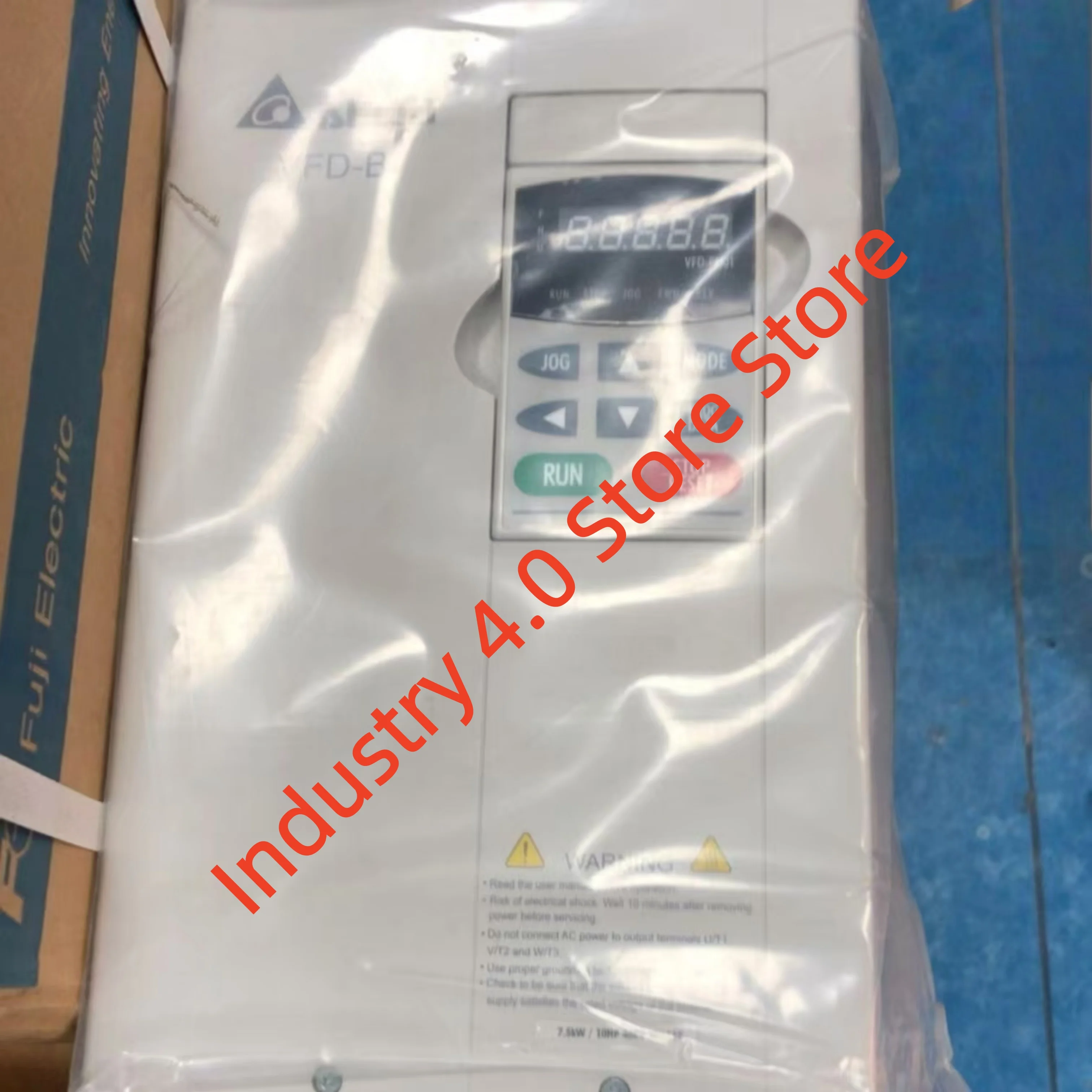 محرك التيار المتردد VFD075B43A الأصلي الجديد