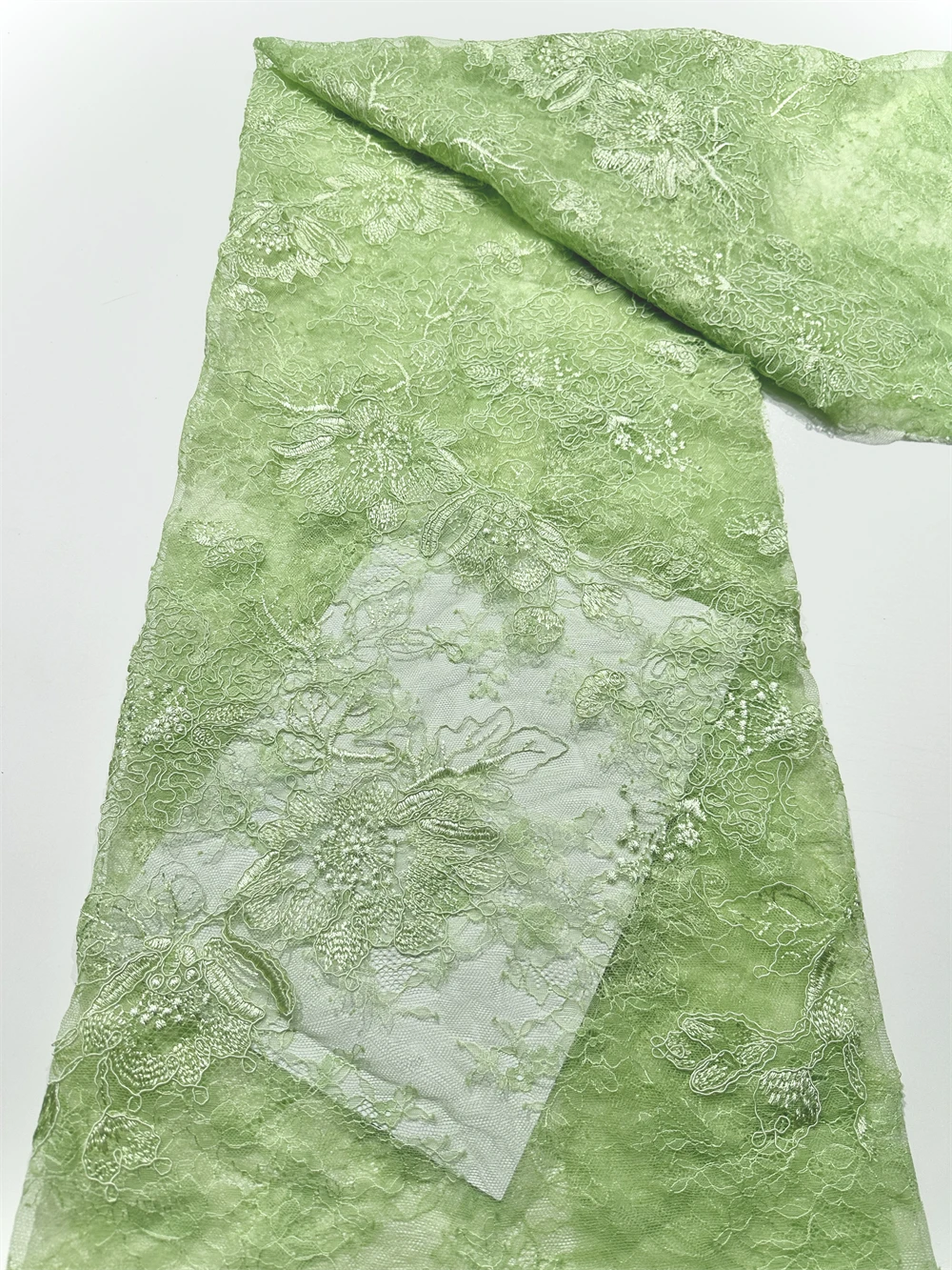 

Роскошная африканская кружевная ткань с блестками, роскошная вышивка, зеленое сетчатое кружево с бисером, 2026, горячая распродажа для свадебного платья и женской одежды F