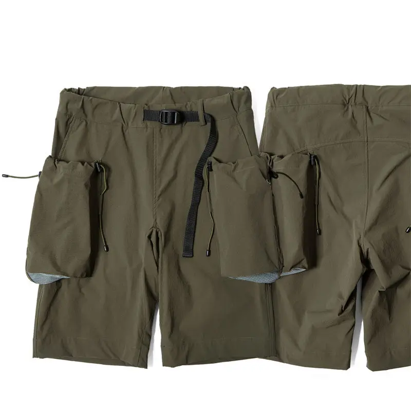 

CMF Outdoor Functional Waterproof Hiking Pants Shorts Large Pocket Five-Point Casual Pants