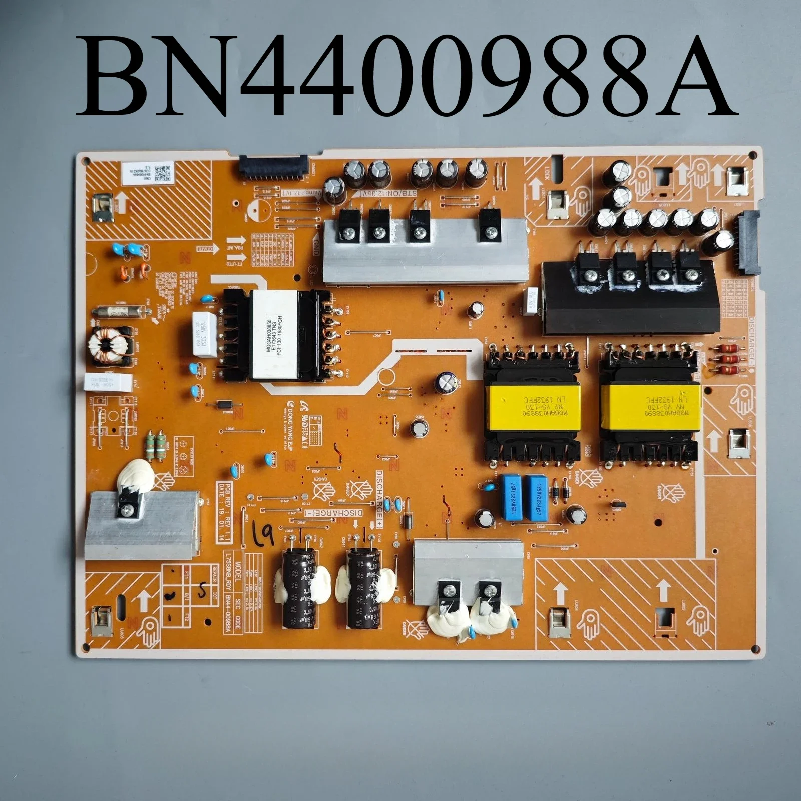 

BN44-00988A L75S8NB_RDY Power Supply Board is for QN75Q80RAG GQ75Q85RGT QE75Q80RAU QA75Q80RAJ QE75Q85 QA75Q80 TV