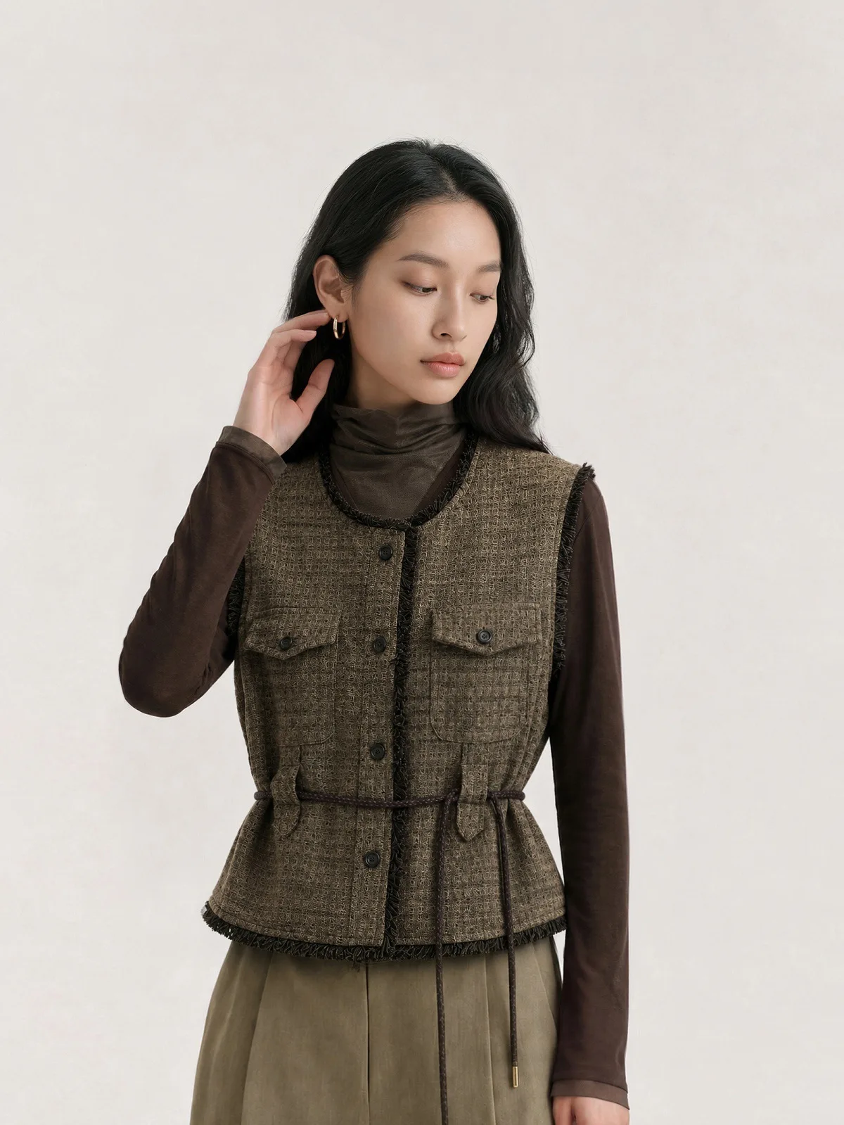 Old Money Style Simple Tassel Vest Women Tie Waist Cinched Sleeveless Layering Outerwear Casual Minimalist Daily Top