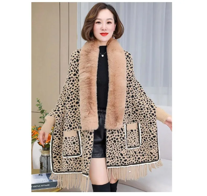 

Autumn Winter New Imitation Mink Imitation Wool Collar Knitted Shawl Women Tassels Poncho Lady Capes Khaki Cloaks