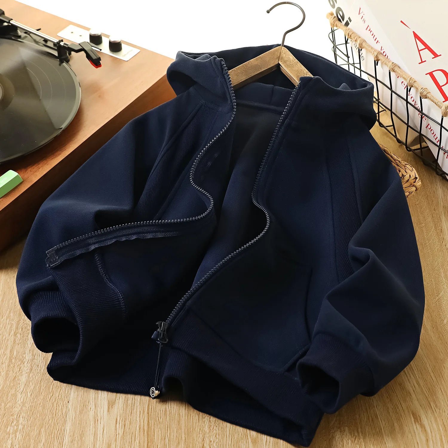 IYEAL Kids Boys' Spring Fashion Sweatshirt Children's Clothing Hooded Jacket Tops Long sleeved Children's Autumn Clothes