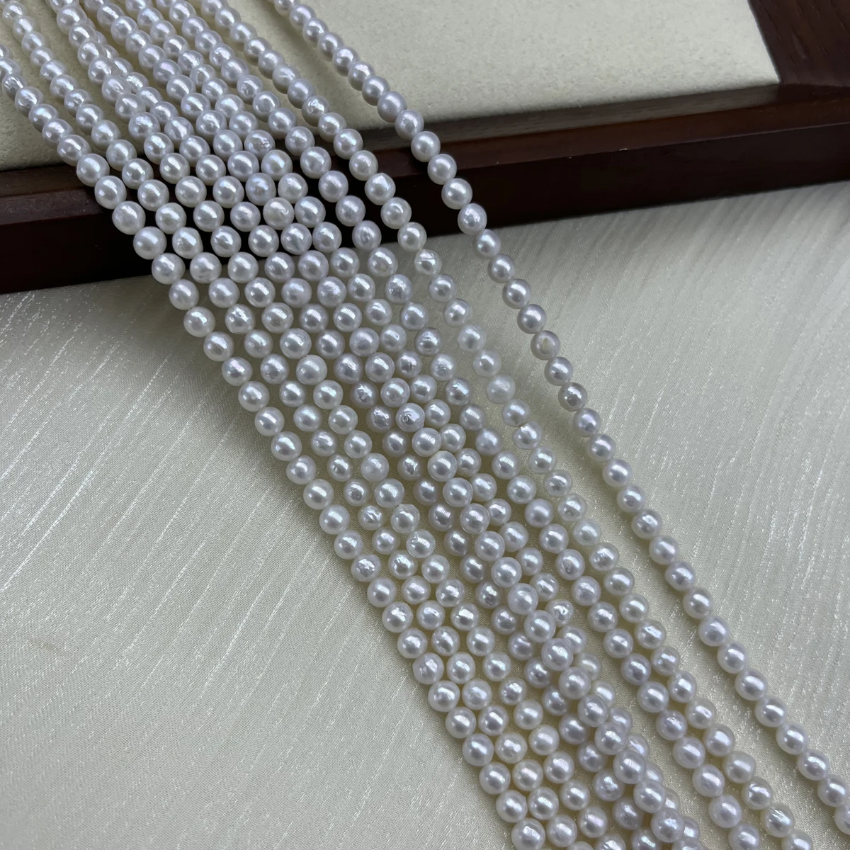 AA Grade 4–5mm White Near-round Cultured Natural Freshwater Pearls Beads for Jewelry Making DIY Necklaces Bracelets Accessories