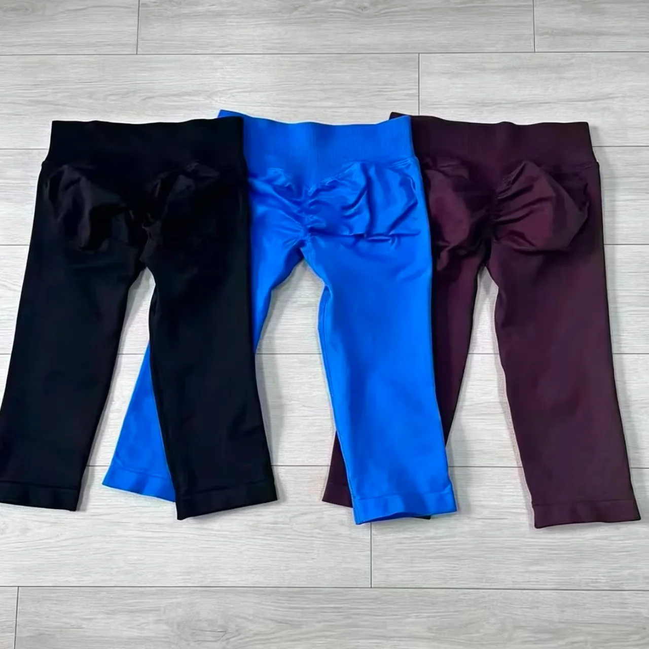 NEW Women's Low Waisted Capri Pants Super Soft No See Through Workout Yoga Running Athletic Push Up Gym Fitness Leggings