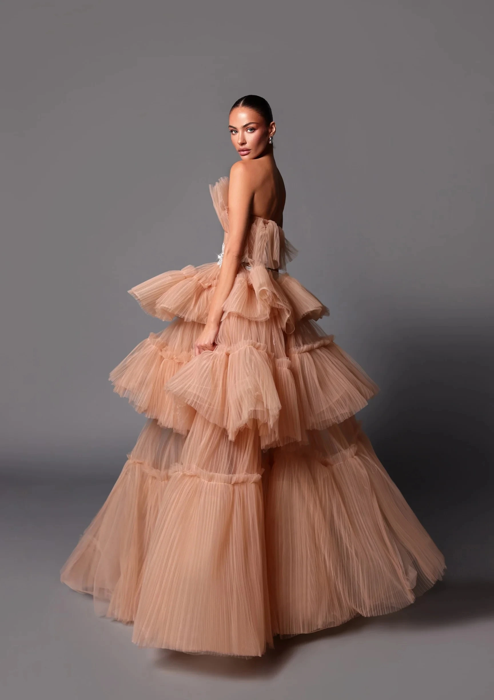 Dreamlike Champagne Pleated Layered Tulle Long Women Dresses With Hand Crafted Flowers Strapless Bridal Dress Formal Max Gowns