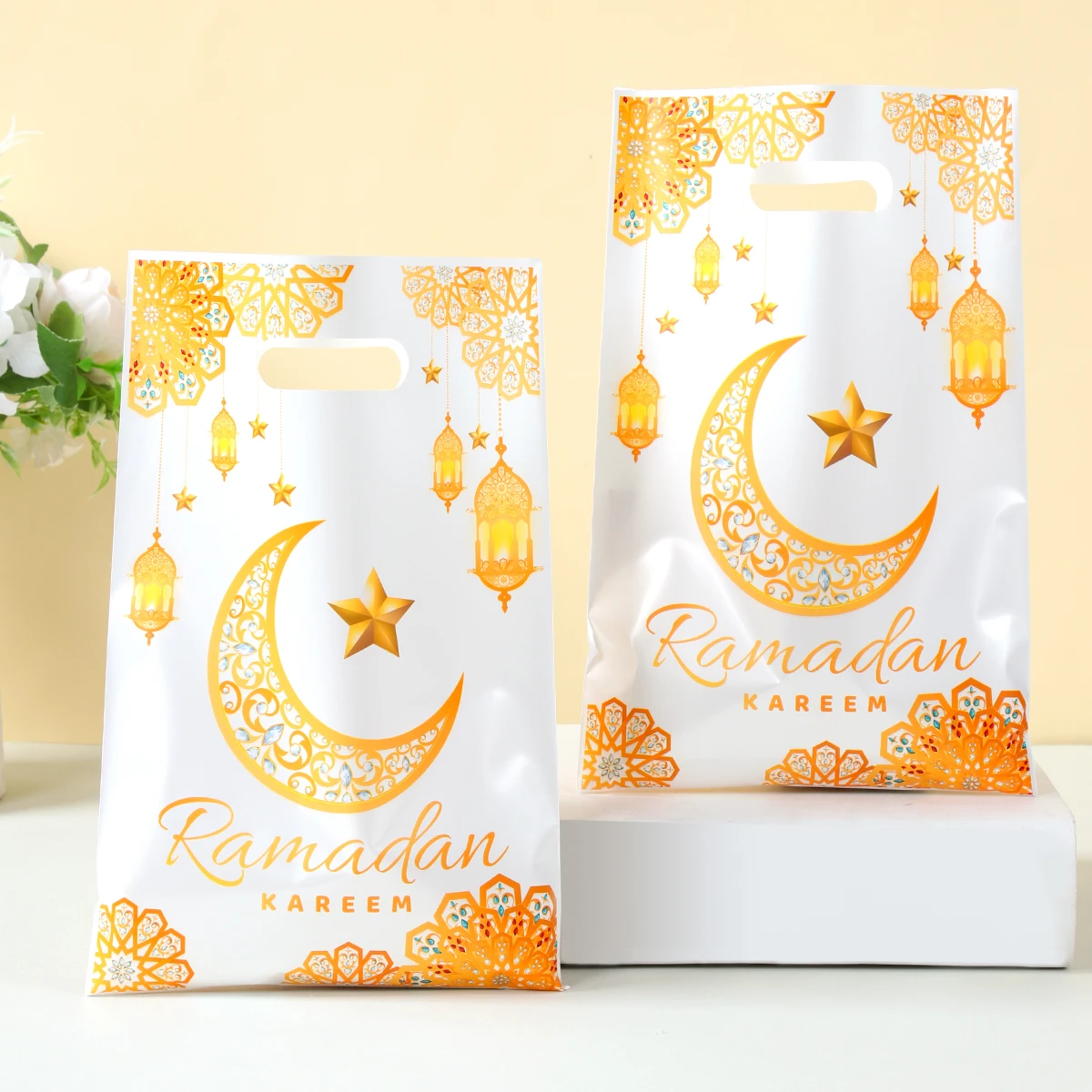 10pcs Eid Mubarak Candy Bags Ramadan Decoration Gift Bags Cookie Packaging Ramadan Kareem Islamic Muslim Eid Al Fitr Party Bags