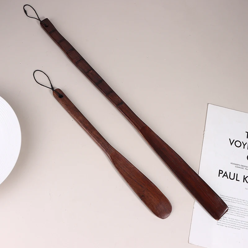 1Pc Wooden Shoe Horn With Lanyard Flexible Long Handle Shoehorn Useful Shoe Lifter For Seniors Shoe Spoon Home Tools
