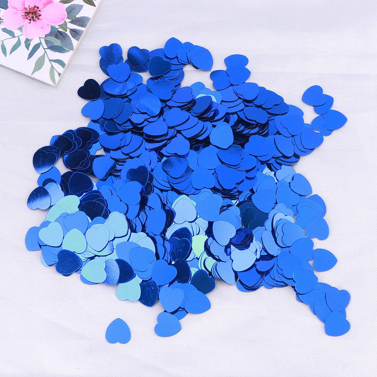 

Delicate 30g Heart Shaped Confetti Blue Perfect for Wedding Birthday Christmas Table Decoration Festive